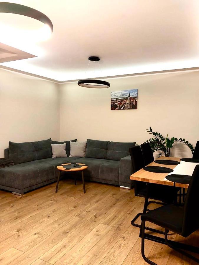 Апартаменти Apartament Sajowy Z Miejscem Postojowym W Garazu Podziemnym Торунь Екстер'єр фото